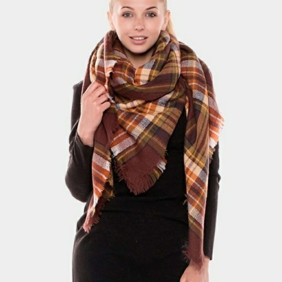 LAST ONE!!! Brown Plaid Blanket Scarf - Picture 2 of 5